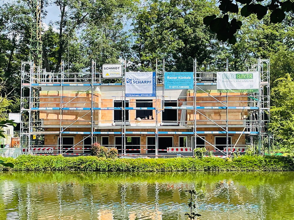 Blick auf den Bau des Terrarien- und Aufzuchthauses des Tierparks Nymphea